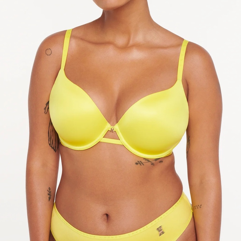 Savage X Fenty Microfiber T-Shirt Bra in Daisy Yellow